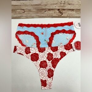 Lot of  2 Panties Thongs Sexy Splendid   Exotic Lace NWT Sz 2X  Msrp $24